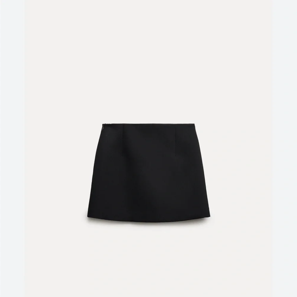 Zara Nwt Stylish black mini  Skirt - Picture 4 of 6